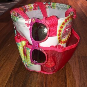 Thirty-One Round About Caddy